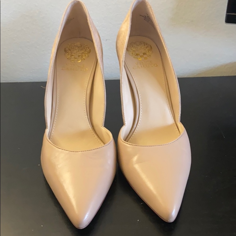 Vince Camuto Nude Pumps
